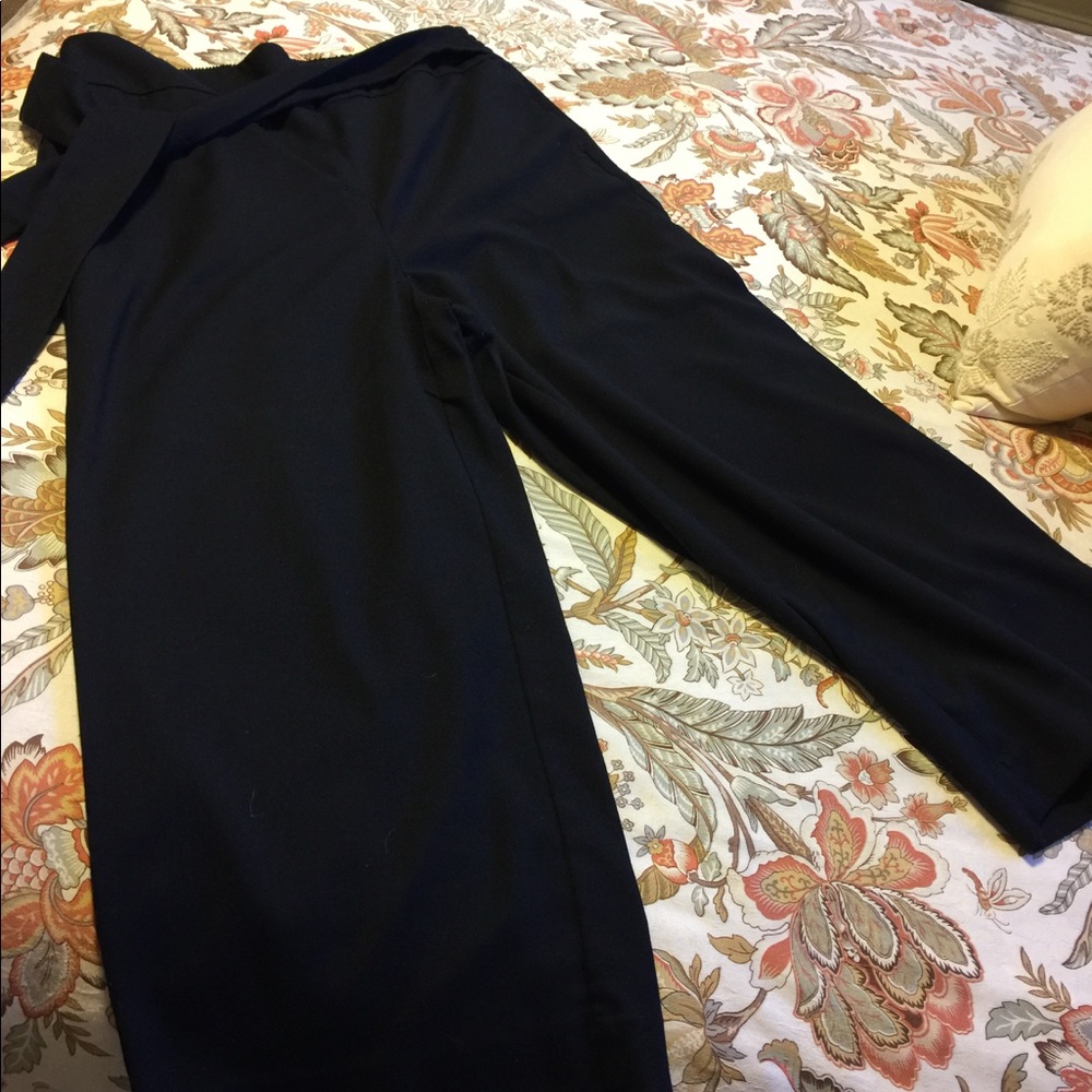 Capri pants